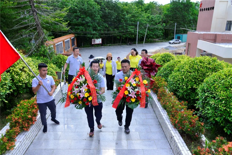 1594282030909175.jpg 888.webp.jpg