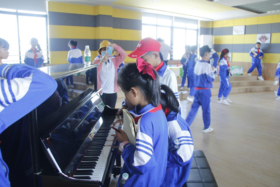 1601199032663076.png image.png