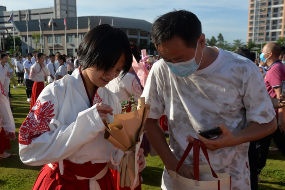 1657004100399076.png 15.png