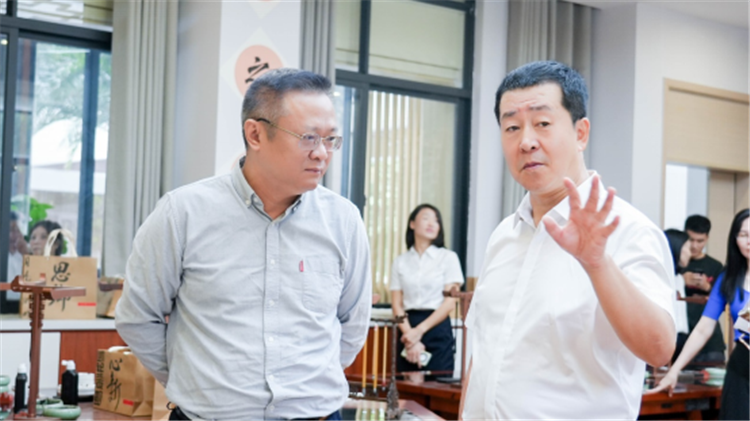 1700536916115338.png 1.png