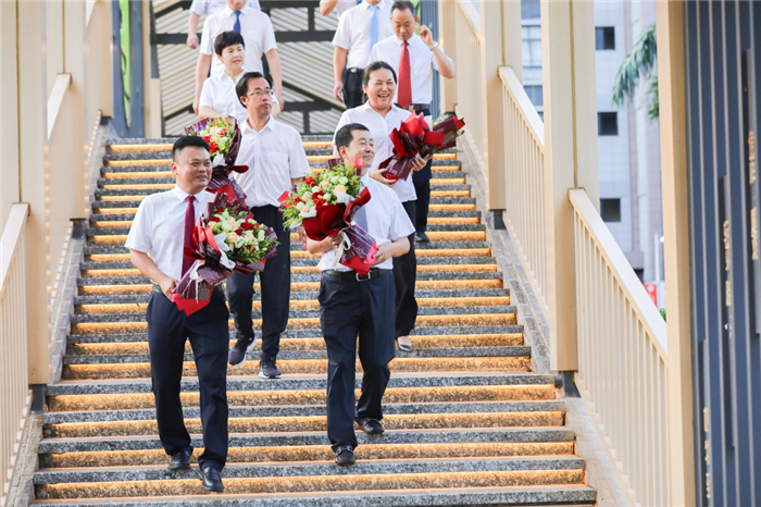 1700639711283407.png 2.png