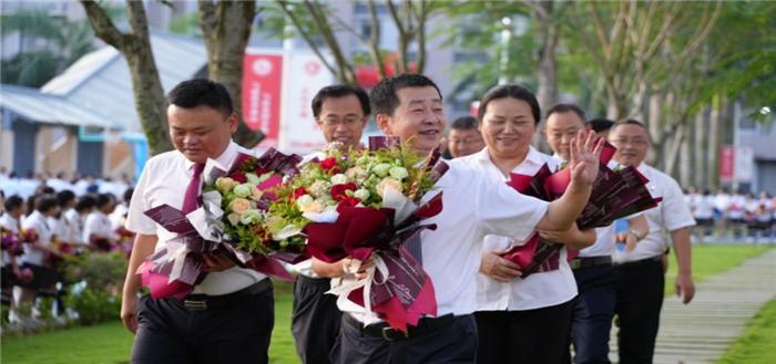 1700639731470380.png 4.png