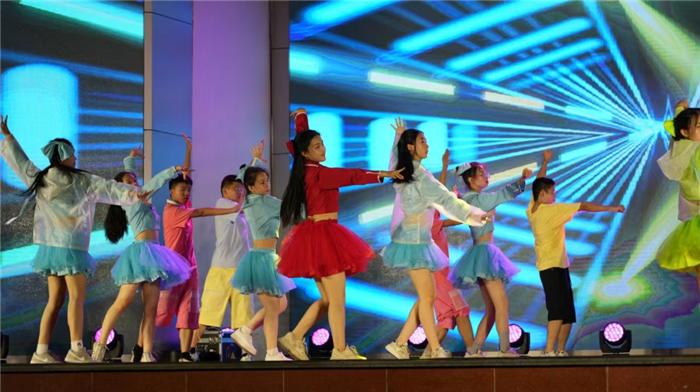 1700640017752496.png 33.png